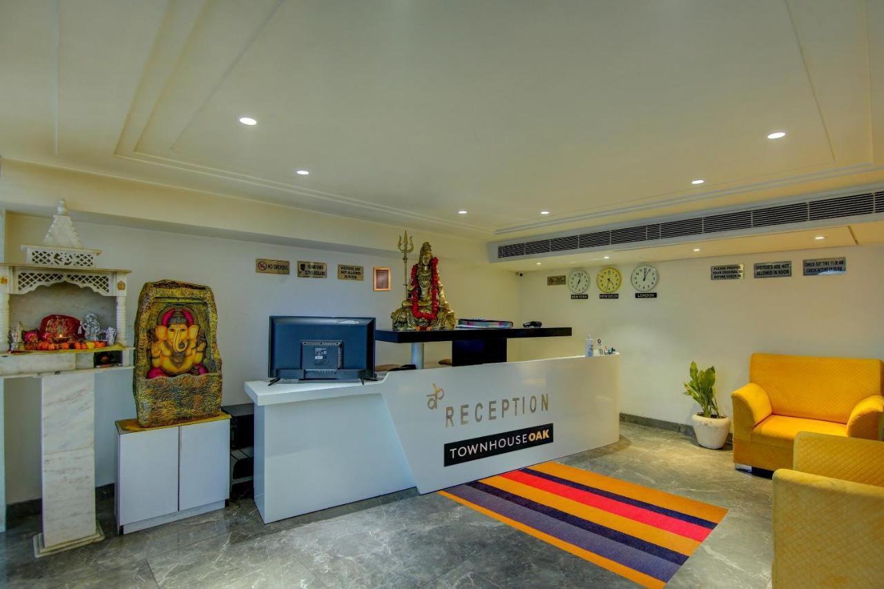Townhouse Oak Hotel Dev Palace Delhi Zewnętrze zdjęcie