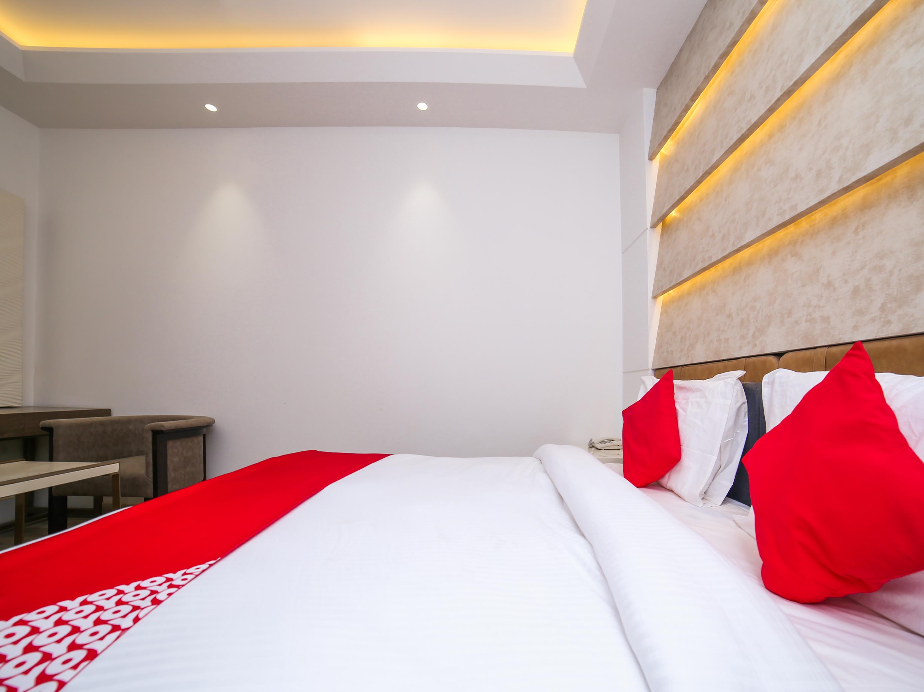 Townhouse Oak Hotel Dev Palace Delhi Zewnętrze zdjęcie
