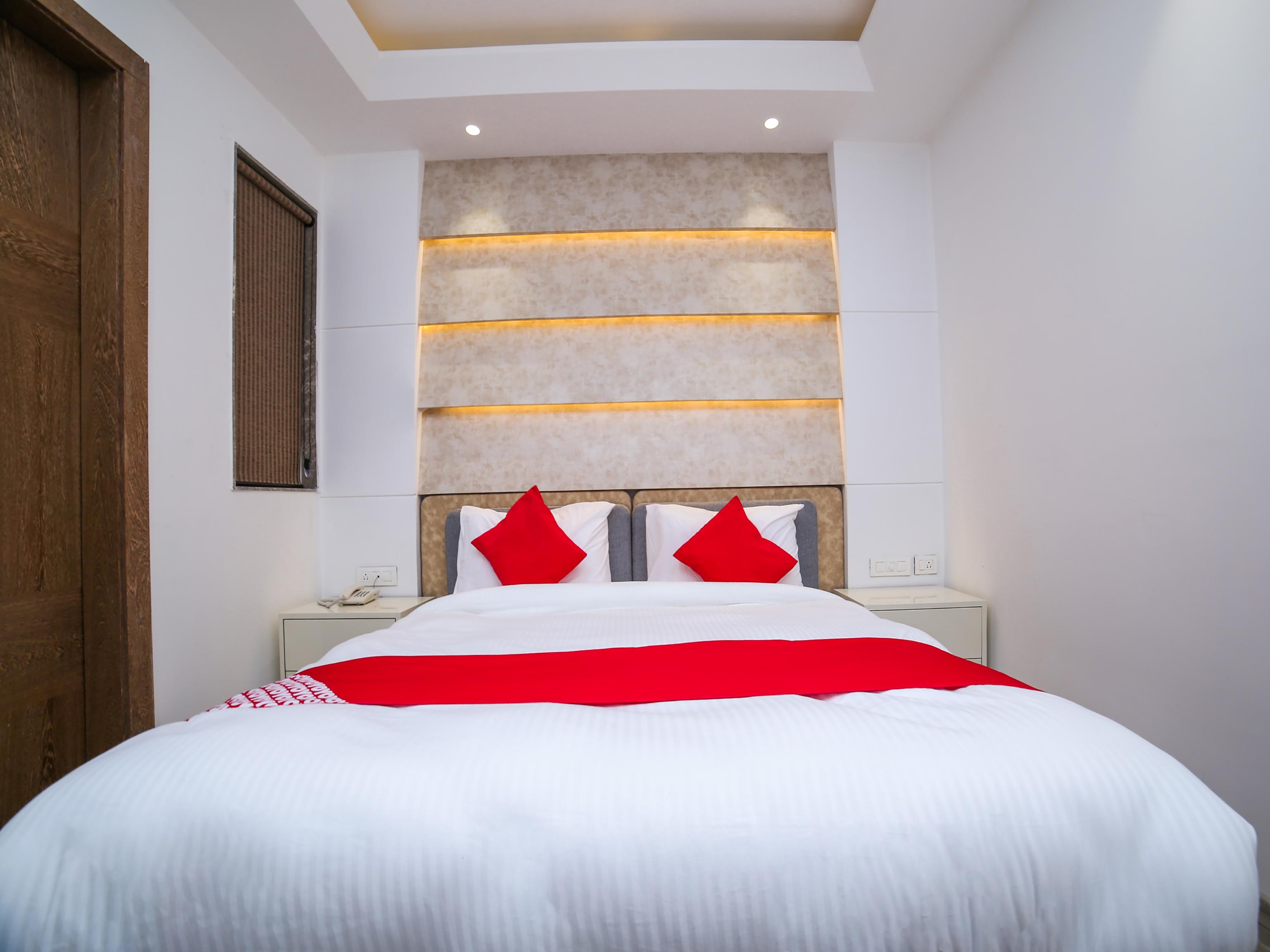 Townhouse Oak Hotel Dev Palace Delhi Zewnętrze zdjęcie