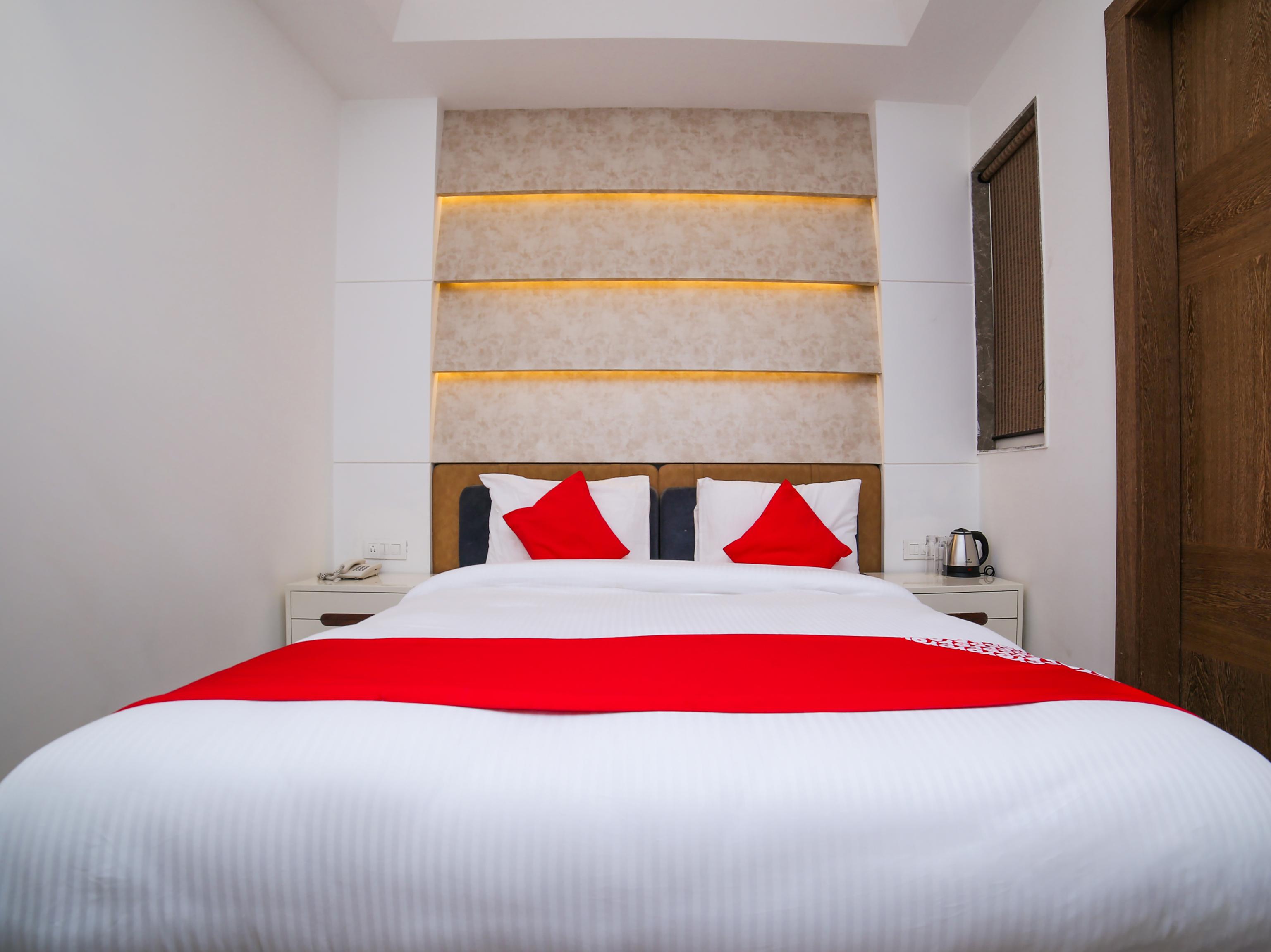Townhouse Oak Hotel Dev Palace Delhi Zewnętrze zdjęcie